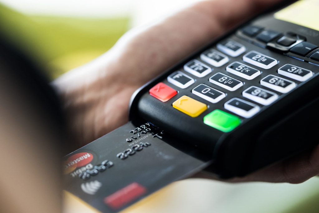 Chip-based point-of-sale terminal